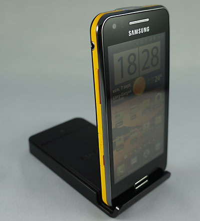 test Samsung Galaxy Beam : socle