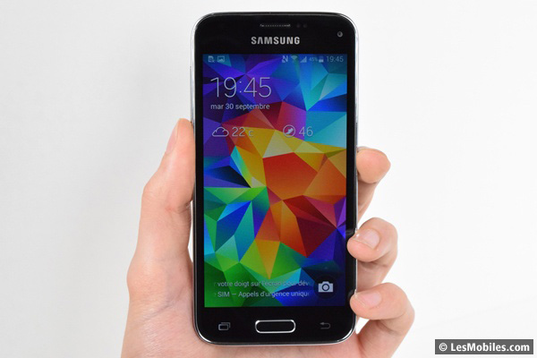 Test du Samsung Galaxy S5 Mini :  un « mini » qui n’est pas si « light » que ça