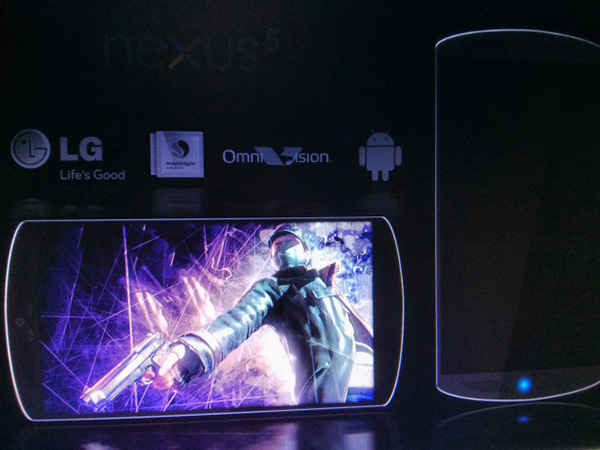 Google Nexus 5 : une fiche technique étourdissante pour le successeur du Nexus 4 ? (LG Megalodon)