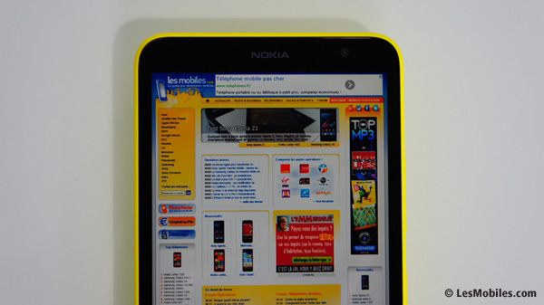 Nokia Lumia 1320 : écran
