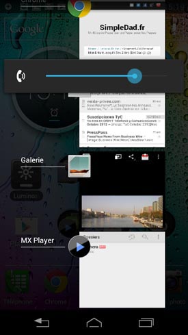 Motorola Razr i : interface utilisateur