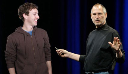 Steve Jobs admirait Mark Zuckerberg selon son biographe