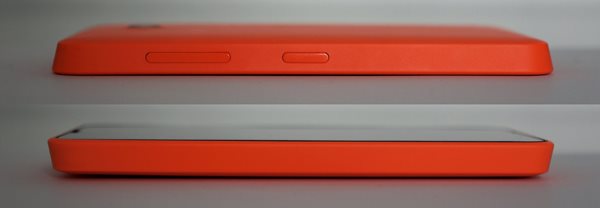 Nokia Lumia 630 : gauche / droite
