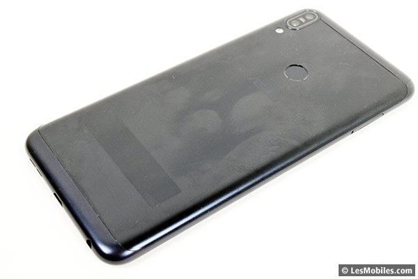 Asus ZenFone Max Pro (M1) : dos du smartphone