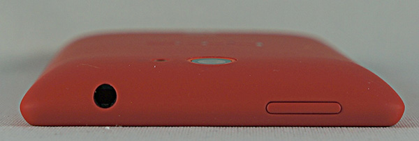 HTC Windows Phone 8S : design
