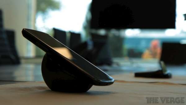 Charging Orb : recharger votre Nexus 4 sans fil, le futur débarque chez Google
