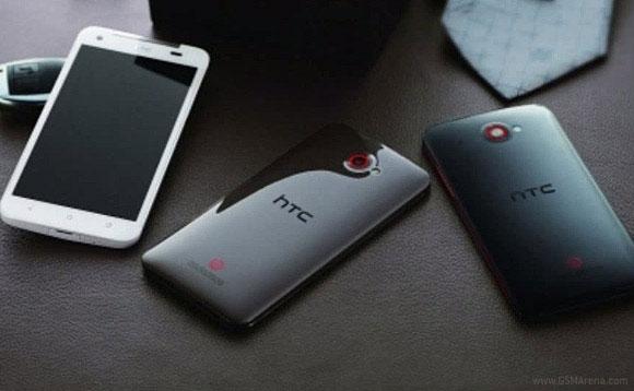 photos de presse du HTC Deluxe DLX