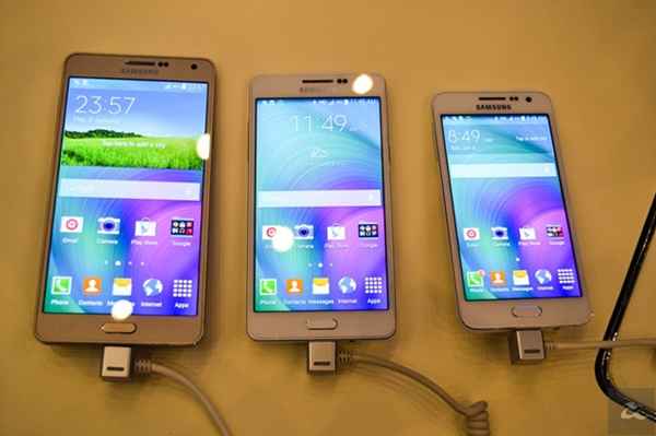 Samsung présente le Galaxy A7 en Malaisie