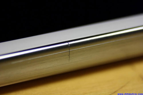 trace de craquement sur le contour de la coque du Samsung Galaxy S3