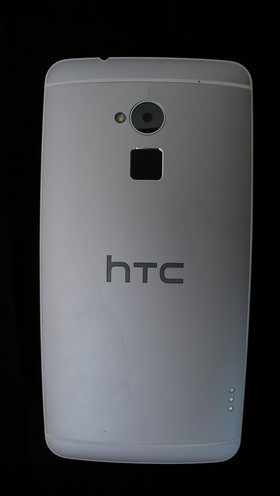 HTC One Max design