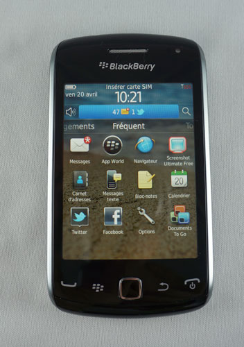 BlackBerry Curve 9380 : face avant