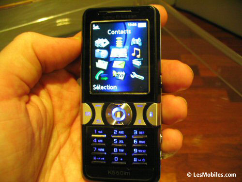 Sony Ericsson lance son 1er mobile i-mode : K550im