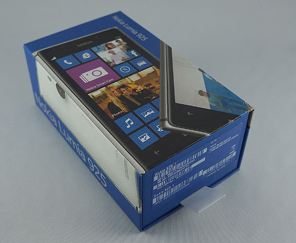 Nokia Lumia 925 : boite du smartphone
