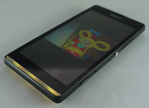 Sony Xperia SP : lecteur photo avec bague lumineuse allumée