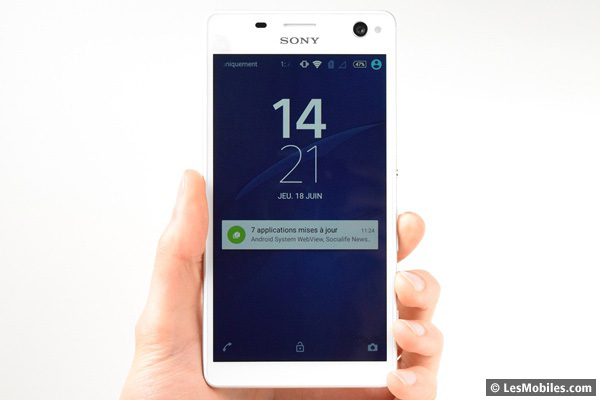 Test du Sony Xperia C4 : une bonne phablette, mais pas meilleure qu'une autre pour les selfies