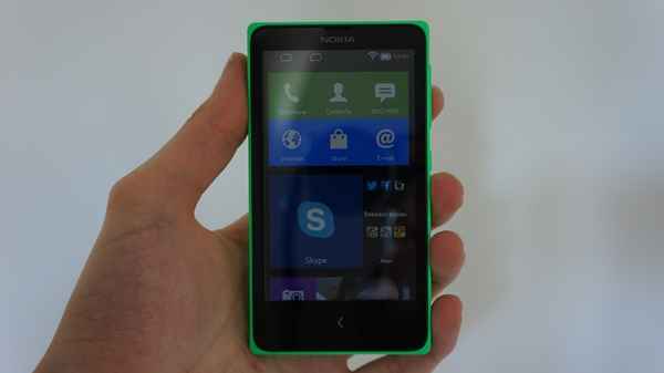 Test du Nokia X : les avantages d'Android avec une interface Windows Phone