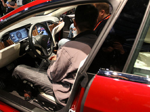 nvidia tegra 3 audio Lamborghini tesla infotainment ces 2012