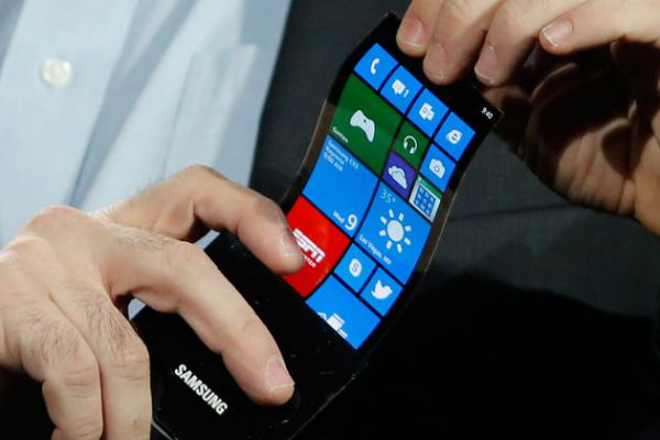 Samsung sera en retard sur les écrans flexibles