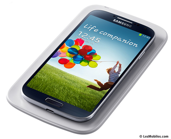 Samsung Galaxy S4 : la norme Qi confirmée pour la recharge sans fil