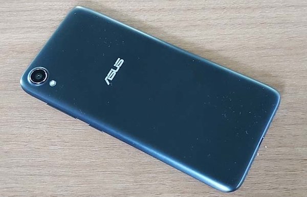 Asus présente son premier mobile Android Go : le ZenFone Live L1