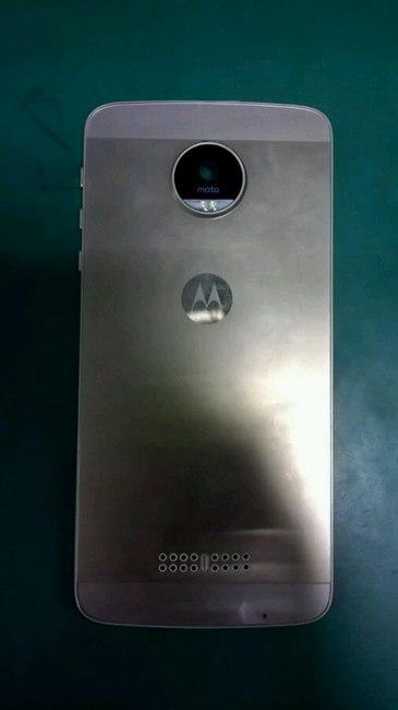 Motorola Moto X : la quatrième génération entièrement habillée de métal ?