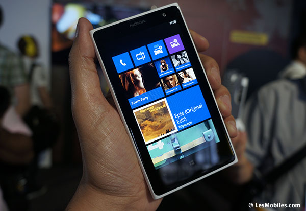 Prise en main du Nokia Lumia 1020
