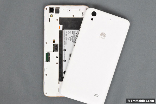 Huawei Ascend G620S : ouvert