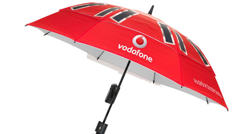 Vodafone Booster Brolly : un étonnant parapluie qui permet de mieux capter le réseau mobile !