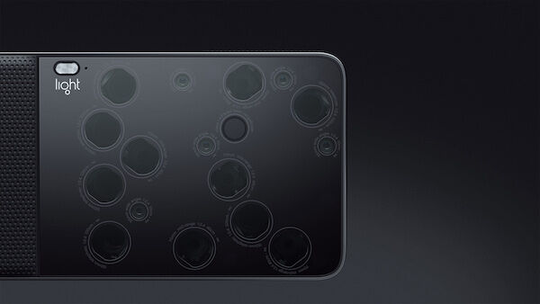 Light L16 : curiosité de technophile ou vraie évolution photographique ?