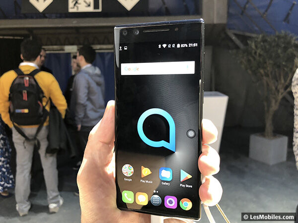 Alcatel 5 : le « flagship » milieu de gamme est officiel (MWC 2018)