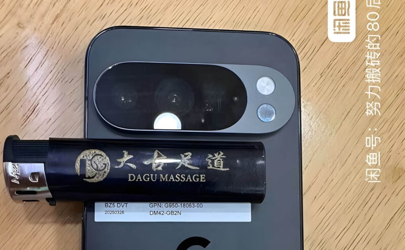 Google Pixel 10 prototype Leaks