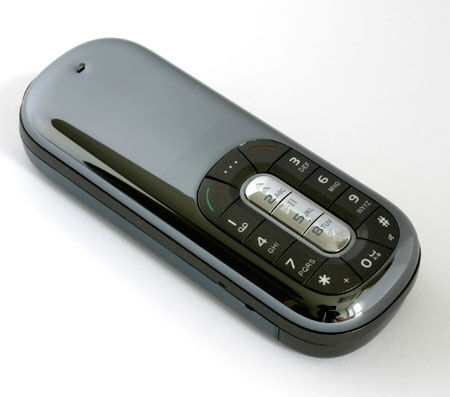 Un miniphone signé Medion