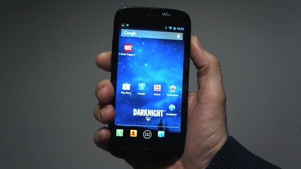 Prise en main du Wiko Darknight : certainement l'un des meilleurs rapports qualité / prix de Wiko