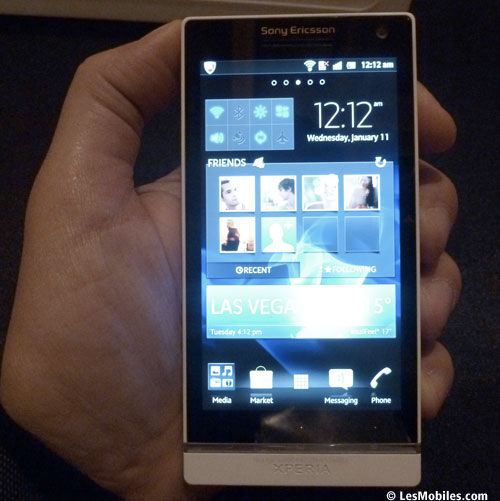 Prise en main du Sony Xperia S : que vaut le premier smartphone de « Sony » sans « Ericsson » ? (CES 2012) 