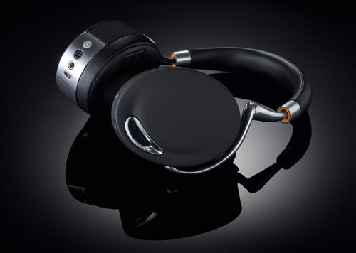Le casque Bluetooth Parrot Zik sera disponible dès juillet à 349 euros