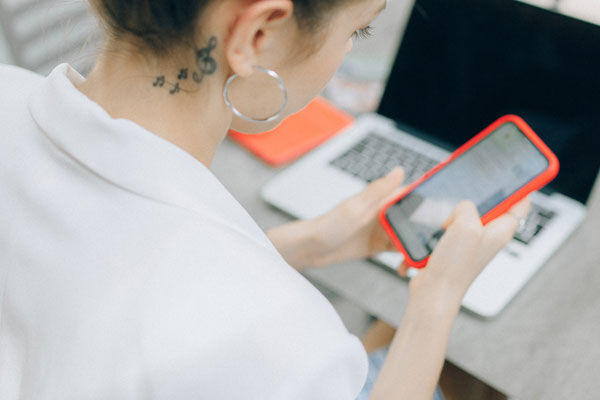 Reprise de téléphone : pourquoi et comment ça marche au juste ?