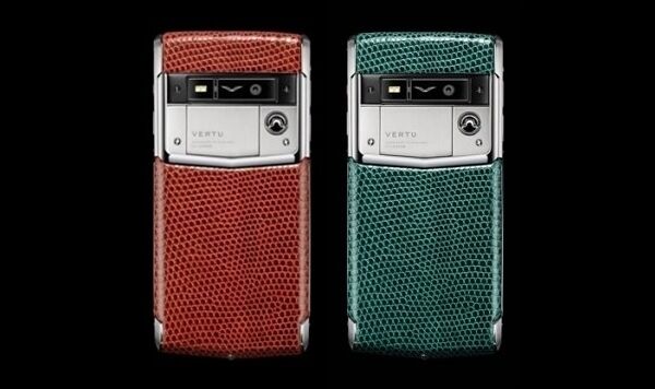 Vertu Signature Touch : deux nouveaux coloris dans la collection Lizard