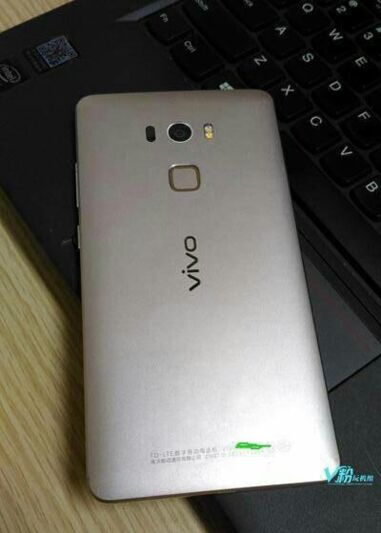 Vivo XPlay 5S : avec écran 4K incurvé et SoC Snapdragon 820 au programme ?