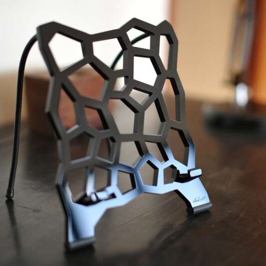 Ninki-Up : l'un des stands pour tablettes tactiles les plus intelligents dévoile sa collection 2013