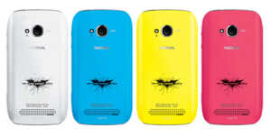 Le Nokia Lumia 710 aux couleurs de Batman Dark Knight Rises… toujours rien pour la France
