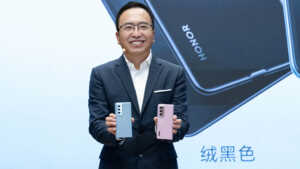 Honor dévoile le Honor Magic Vs2 : le smartphone pliant format livre le plus léger au monde