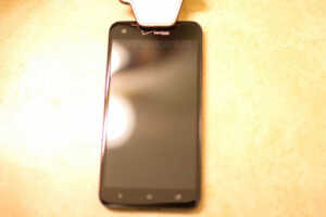 HTC DLX : une version américaine pour le J Butterfly et son écran Full HD 1080p de 5 pouces ?
