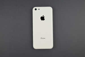 iPhone 5C : une cinquantaine de nouvelles photos très nettes font surface, mais…