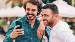 Duel de forfait : les 2 meilleurs forfaits sans engagement à moins de 4 € !