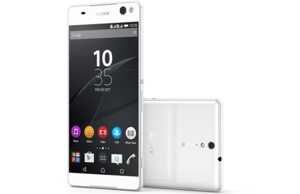 Sony officialise le Xperia C5 Ultra avec capteur 13 mégapixels et flash à l'avant