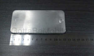 Des photos de prototypes moulés de l'iPhone 5 et de l'iPad Mini ?