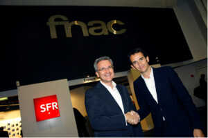 Ouverture des premiers espaces SFR à la Fnac