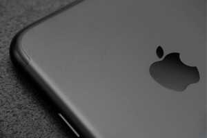 Un iPhone sans bloc photo ?
