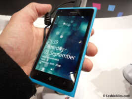 Nokia annonce l'arrivée du Lumia 900 (MWC 2012)