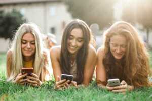 Top 3 des forfaits mobiles avec 210Go à moins de 20€ (Free Mobile, Syma Mobile ou Coriolis)